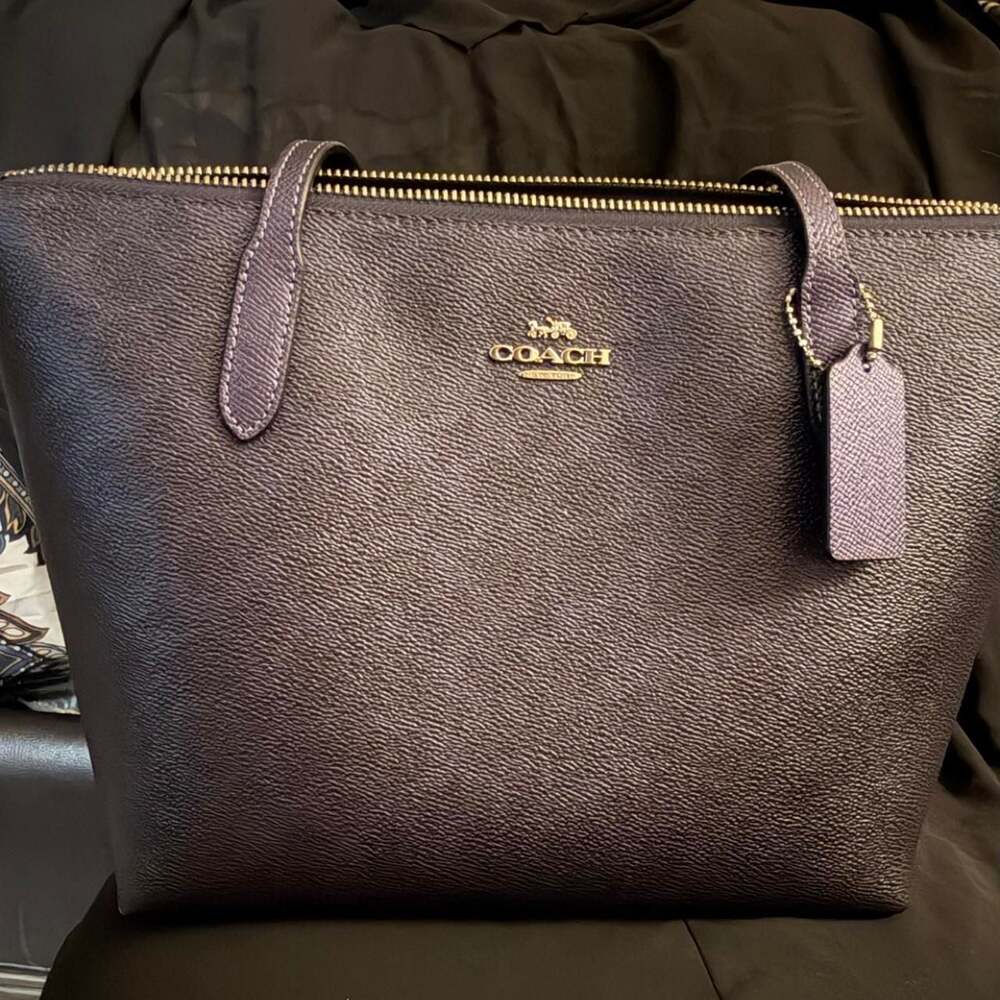 Coach Leather Zip Top Tote Bag Black
